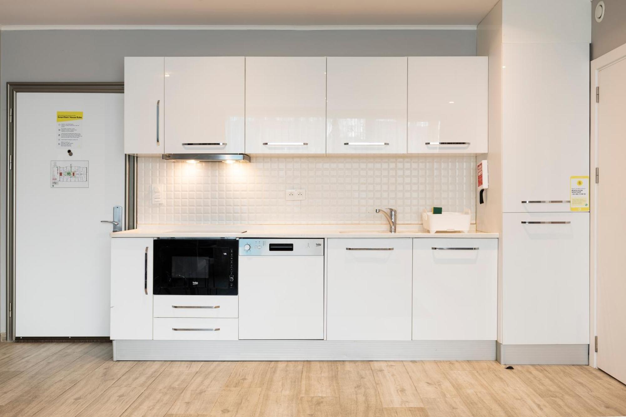 Smartflats - Midi 33 Apartment Brussels Exterior photo